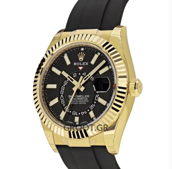 Sky-Dweller Black Dial Yellow Gold With Rubber 42Mm